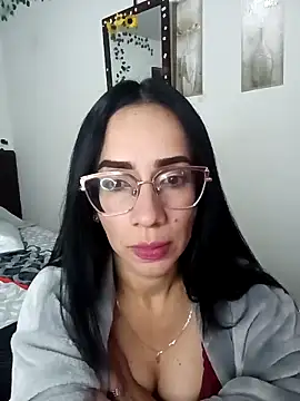 YaraDuartee Live XXX-Chat