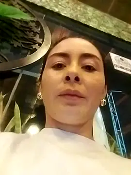 Chat XXX ao vivo de Lunabex_