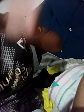 Živý XXX chat sharon_and_sharit