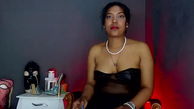 SusaanPonce's Live XXX Chat