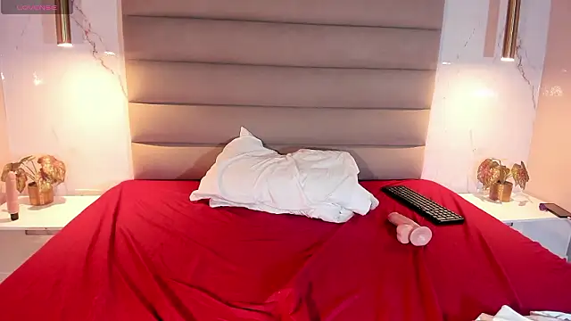 Victoria01_'s Live XXX Chat