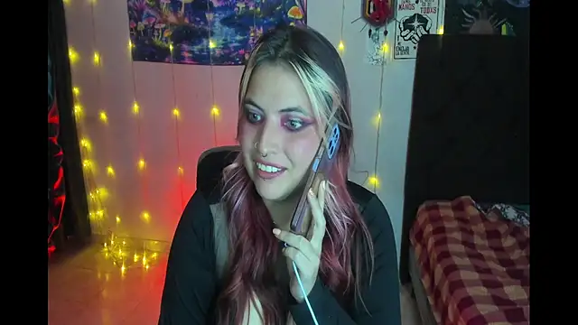 lunaa_rayy420 – Naživo XXX chat