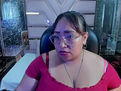 دردشة Shara_Oz الجنسية المباشرة