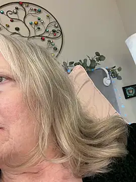 Kaitlyn_Winters 라이브 XXX 채팅