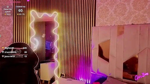 LIHIAN_TAY: απευθείας συνομιλία ΧΧΧ