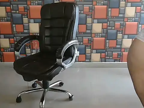 Yanshi55's Webcam Show