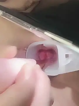 running_55's Live XXX Chat