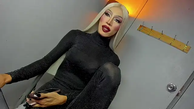 anitacruise's Live XXX Chat