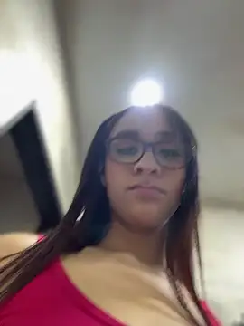 Isabella-Teen's Live XXX Chat