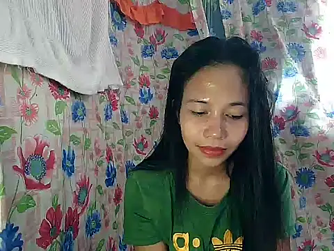 PinaySkinnyGirl 现场XXX聊天