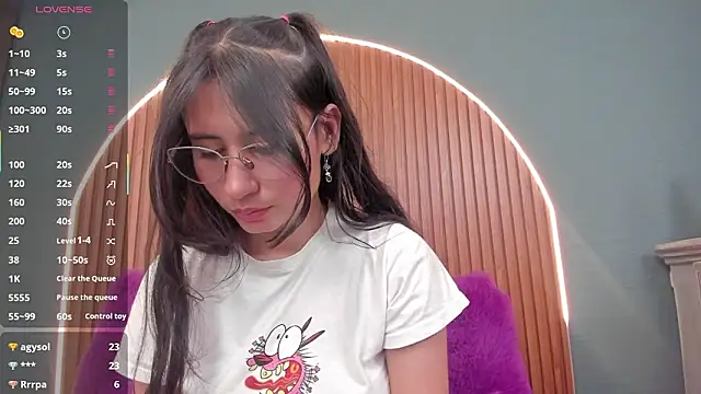 NayeCloud's Live XXX Chat