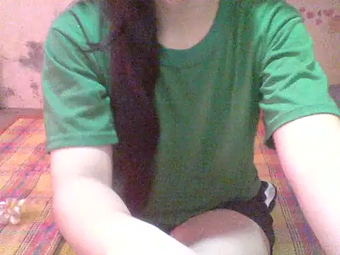 spankmybootyxxx Adlı Modelin Canlı XXX Sohbeti