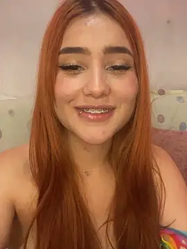 Ashly_cutee élő XXX-chatje