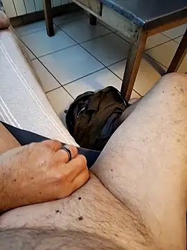 Chatroom XXX en direct de Corref