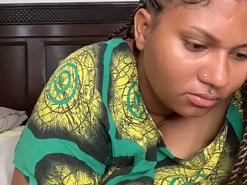 madell: онлайн-секс-чат