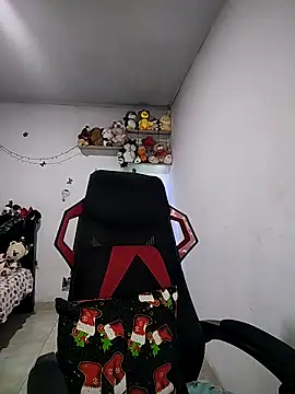 esmeralda_jadees – Naživo XXX chat