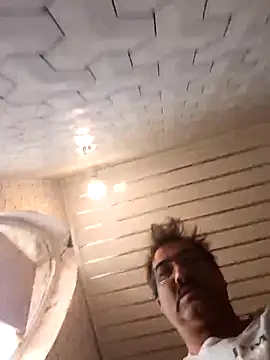 moonflower25: διαδικτυακό σόου στην κάμερα