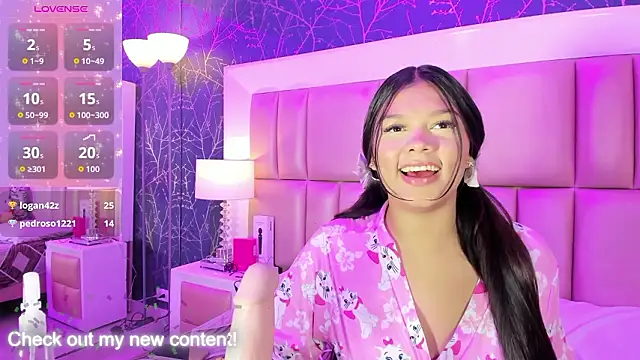 HatsaJones Live XXX-chat