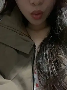 Bella_sexy98 Adlı Modelin Canlı XXX Sohbeti