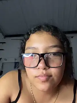 دردشة PetiteKattia الجنسية المباشرة