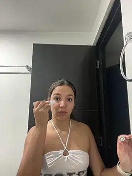 harleyevaans' Live XXX Chat