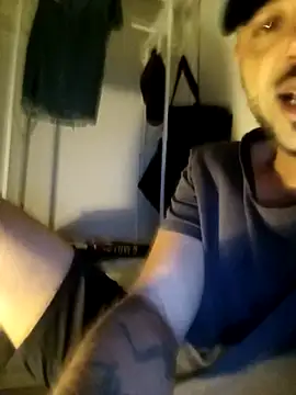 SMOKERBEASTBR Chat XXX in diretta