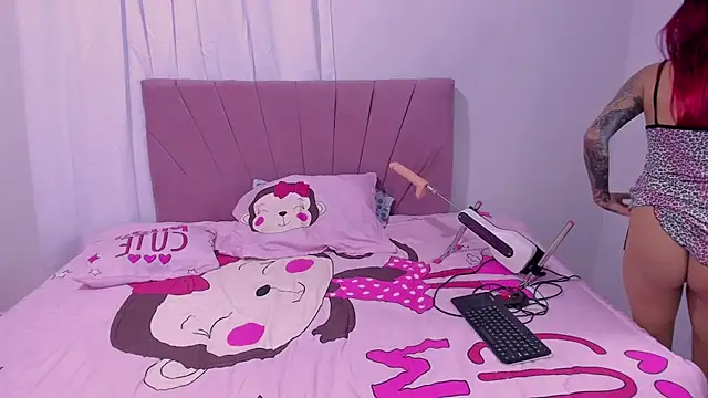 CinthiaCollins Adlı Modelin Canlı XXX Sohbeti