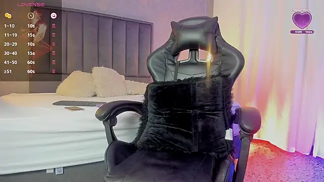 Chat XXX en directo de Alejandroo_Montenegro