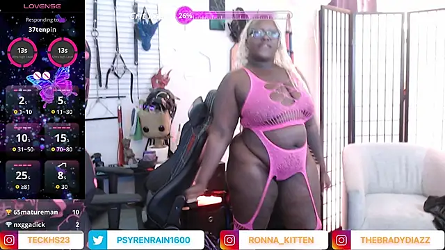 SamXTeck Show in webcam