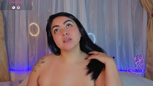 Victoria_Jonhss Chat XXX live