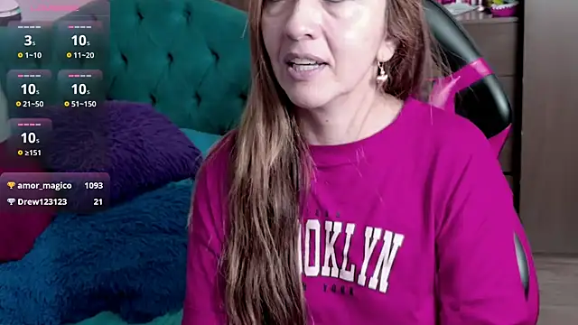 valeria_teiku Chat XXX in diretta