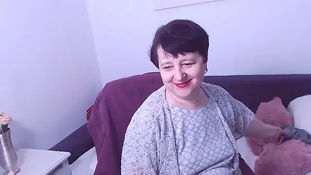 ChristaRose: онлайн-секс-чат