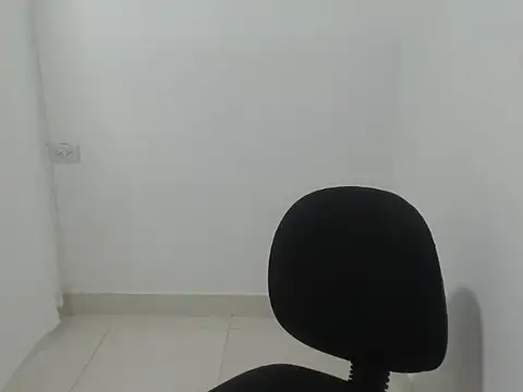 estefania224's Live XXX Chat