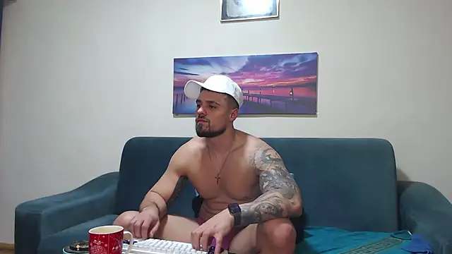 Chat XXX ao vivo de Tiberius_hunk