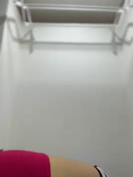 Isabella-Teen's Live XXX Chat