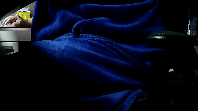 Pokazy przed kamerką – suedel65