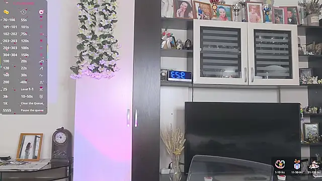 SheilaRyan Chat XXX live