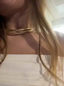 LanaSparks' Live XXX Chat