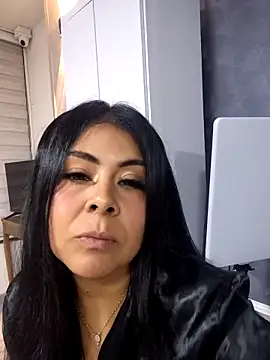 Aniajoness_ Chat XXX live