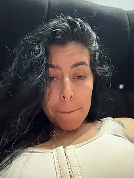 Luianna 即時 XXX 聊天