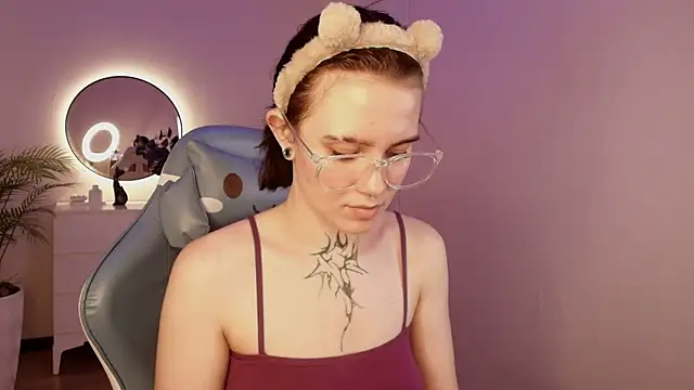 Elastikisss' Live XXX Chat