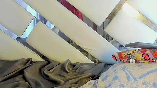 Benny_and_Mark Chat XXX live