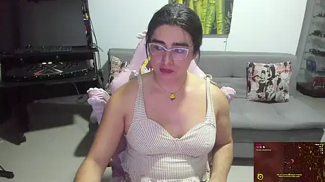 Khalifa_Gold 现场XXX聊天