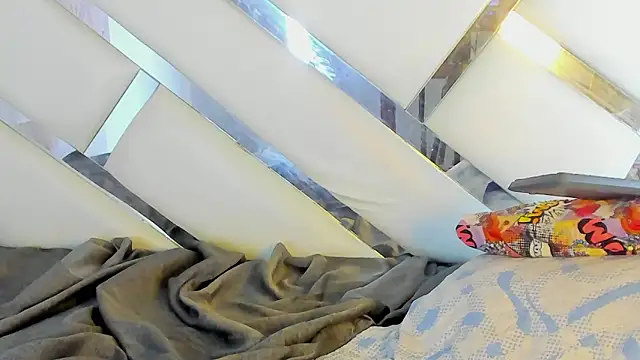 Benny_and_Mark élő XXX-chatje