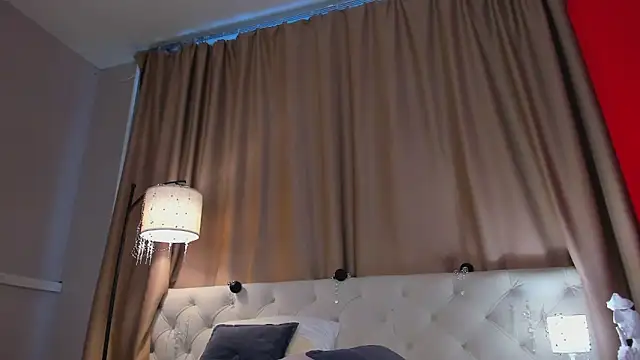 Skelerata's Live XXX Chat