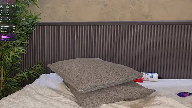 mia_lacy_ live XXX chat