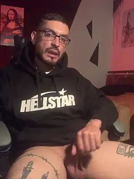 Czat XXX na żywo – malek_xarx_