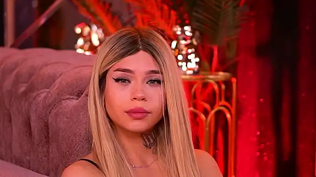 دردشة NickyBenz الجنسية المباشرة