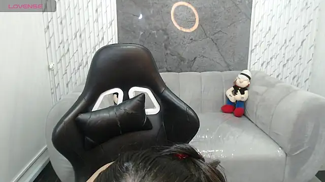 Chat XXX ao vivo de Ivony18_b