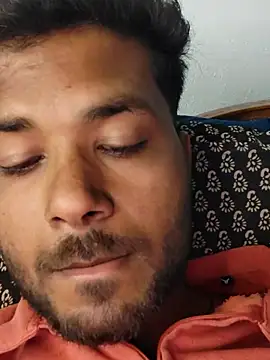 Czat XXX na żywo – devil_khilesh